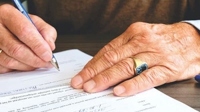 firmar-completar-documentos-formulario