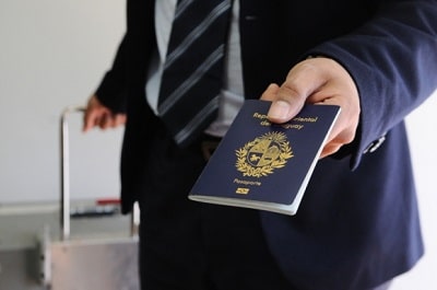 Tener tu pasaporte de tu país de origen vigente