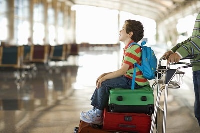 permiso de viaje para niños dentro del país